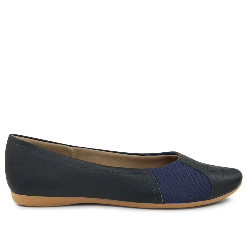 Imagem de Sapatilha Usaflex Couro Bico Redondo Bordado